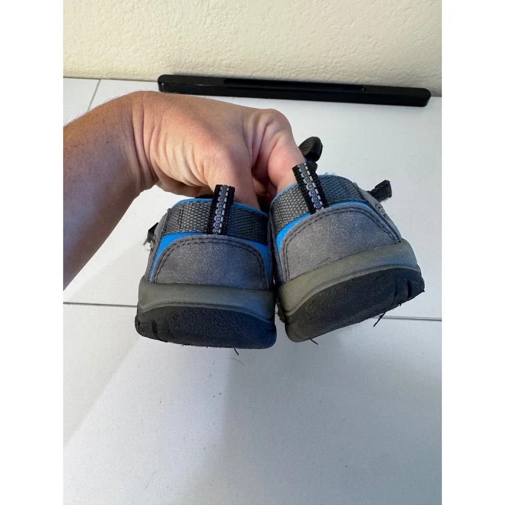 Keen Newport H2 Kids Sandals Size 11 Blue Grey Hiking Water Shoes Gorpcore